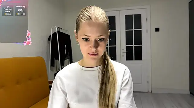 ZaidaSchwarten live sex cam