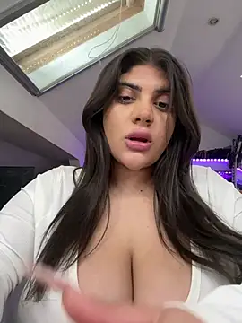MinaKhalina live cam on StripChat
