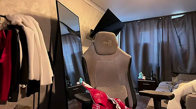 NikiLovers webcam