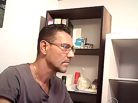 mastercharisma35 webcam