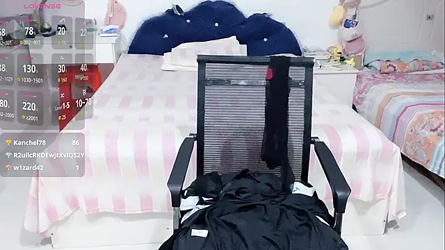 miaomiao-99 webcam
