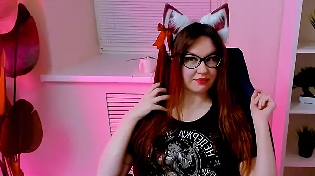CarolGiggly webcam