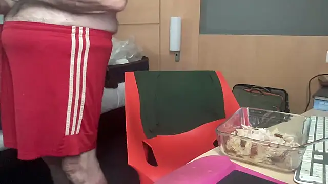 coach-karl live cam on StripChat
