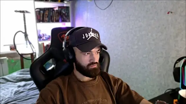 _Serious_Man webcam