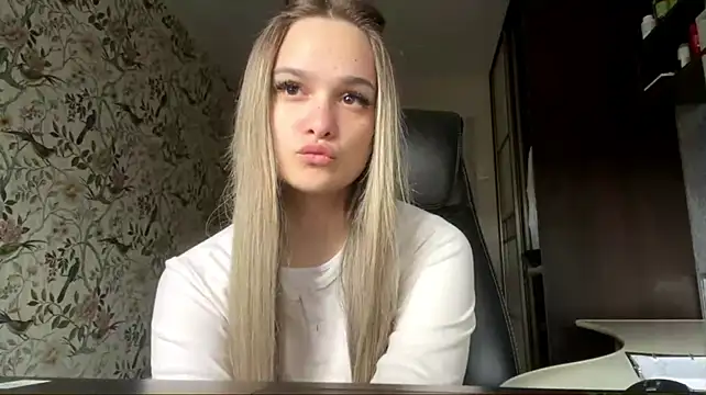 HarrietBunner webcam