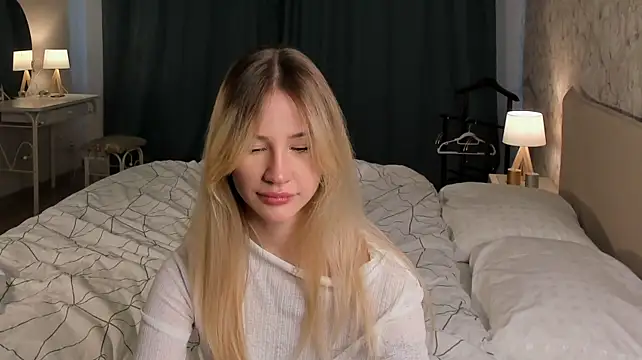 TanyaSoo webcam