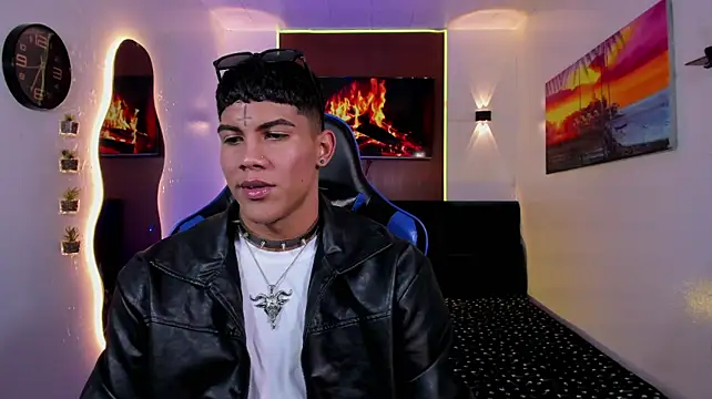 damian_latinxxx (M young) - 🔥✦make me happy 🔥✦