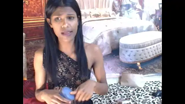 IndianSilkySpice webcam
