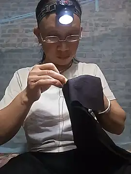 Linda-04 webcam