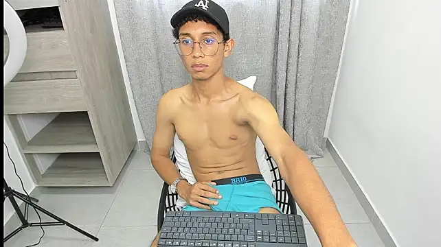 SexyDany10 webcam
