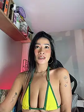 AsianMilfSheryl webcam