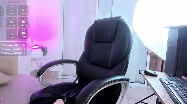 tiny_isawii live sex cam