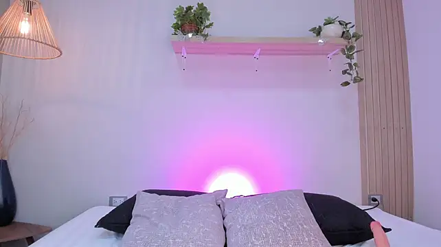 Emily_Stonee_