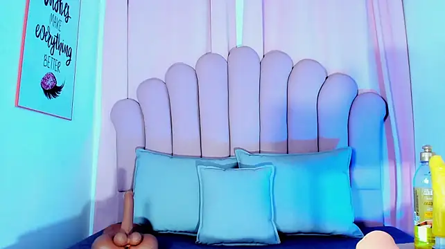 NicoleMadrird webcam