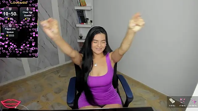 alayasmile webcam