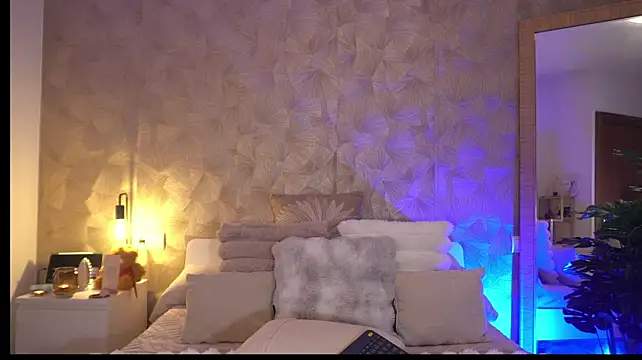 KalaBeckett_ webcam