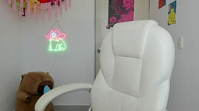 Marceline_gh live cam on StripChat