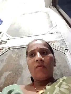Pariraja_cute webcam