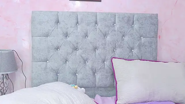 VioletaNova_ webcam