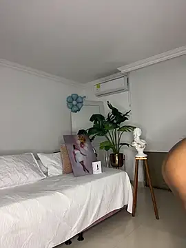 JANYLOVE__