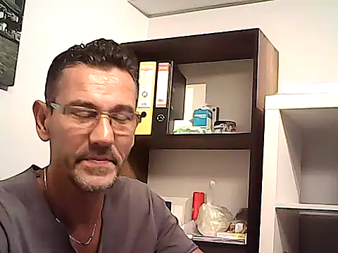 mastercharisma35 webcam
