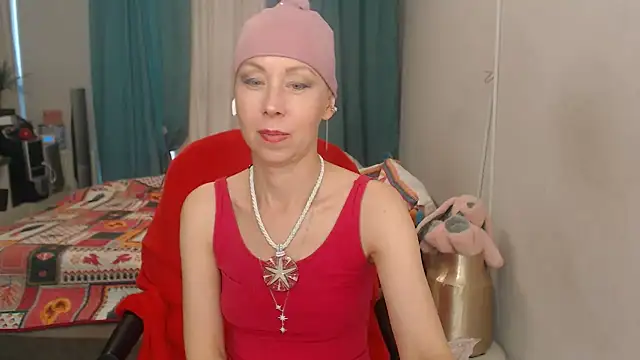 LuxuryNika webcam