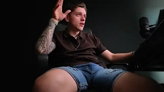 FelixStarkk live cam on StripChat