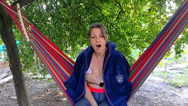 SweetMaddy888 webcam