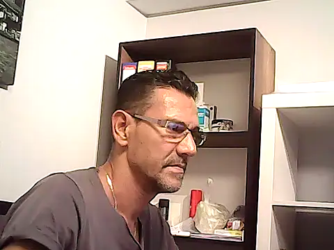 mastercharisma35 webcam
