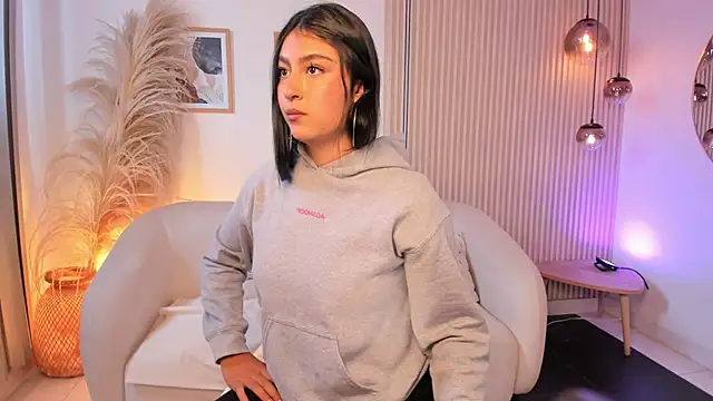 Bella_rochee webcam