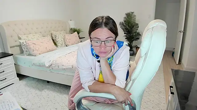 Vika73 webcam