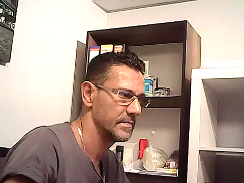 mastercharisma35 webcam