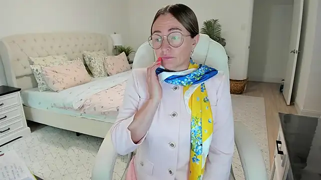 Vika73 webcam