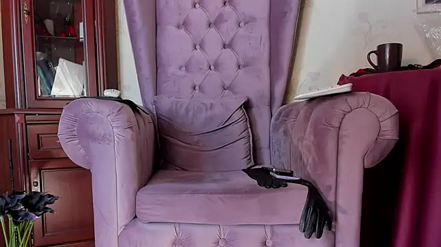 LadyLeather