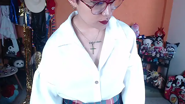 MissMiia2 webcam