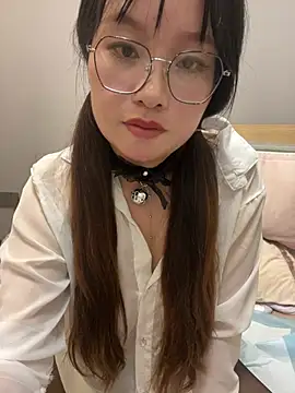 xianyu-ss live cam on StripChat