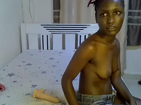 Nightdiva33 webcam