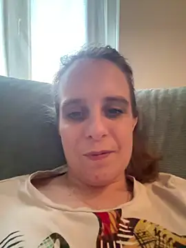 Chantalee live cam