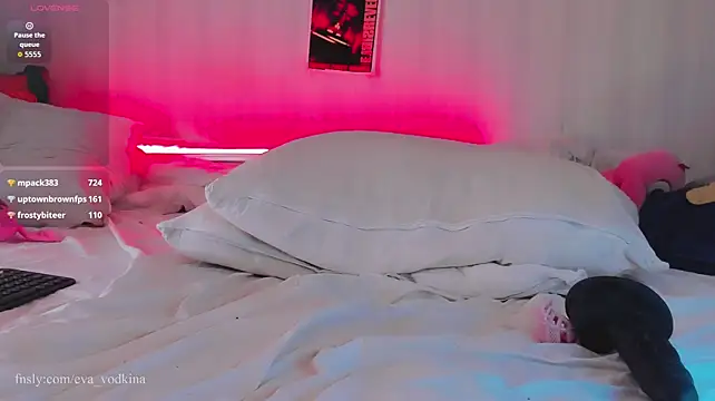 eva_vodkina webcam