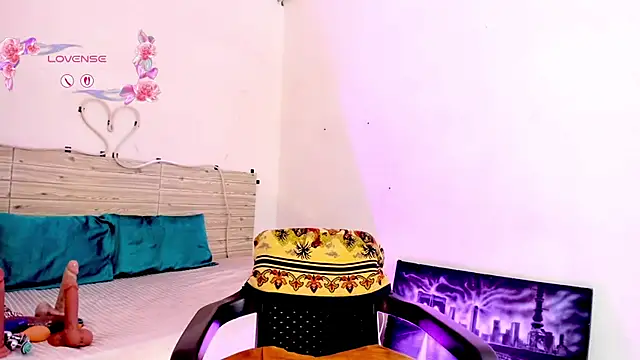 lilahSweet webcam