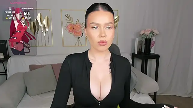 mistress_of_hearts webcam