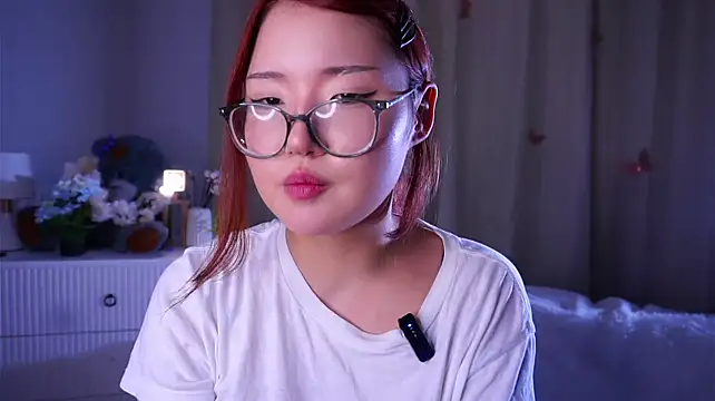 NelleMihalko webcam