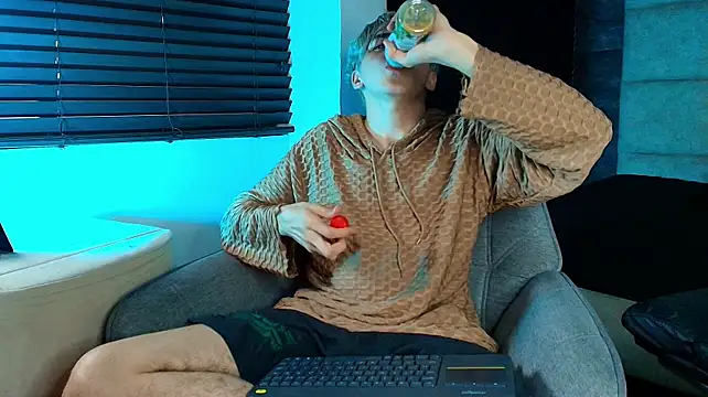 Tyler_Mcrey webcam