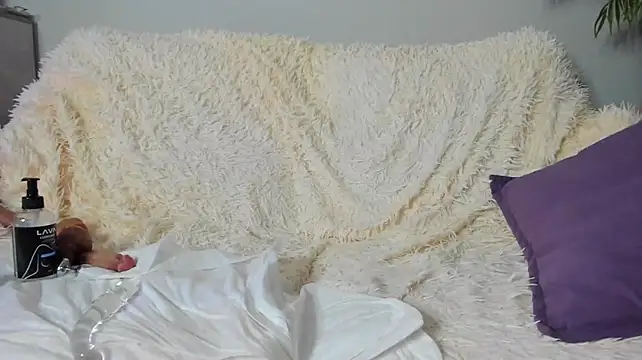 ChristinaGlory webcam