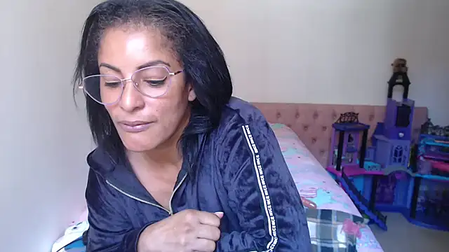 kateleyagrey webcam