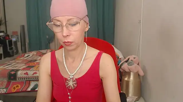 LuxuryNika webcam