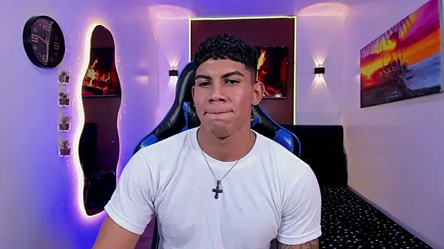 Damian_latinxxx live cam