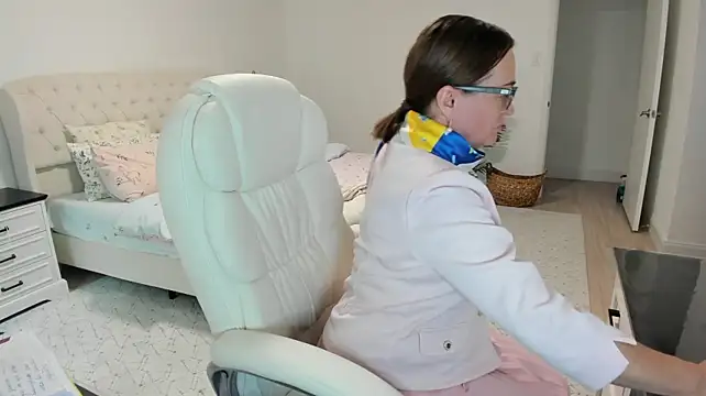Vika73 webcam