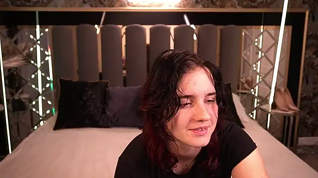 CassandraGold webcam