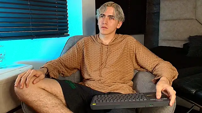 Tyler_Mcrey webcam